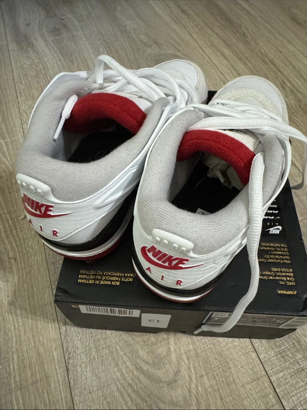 Nike Kids White Sneakers with Red Accents - Air Jordan